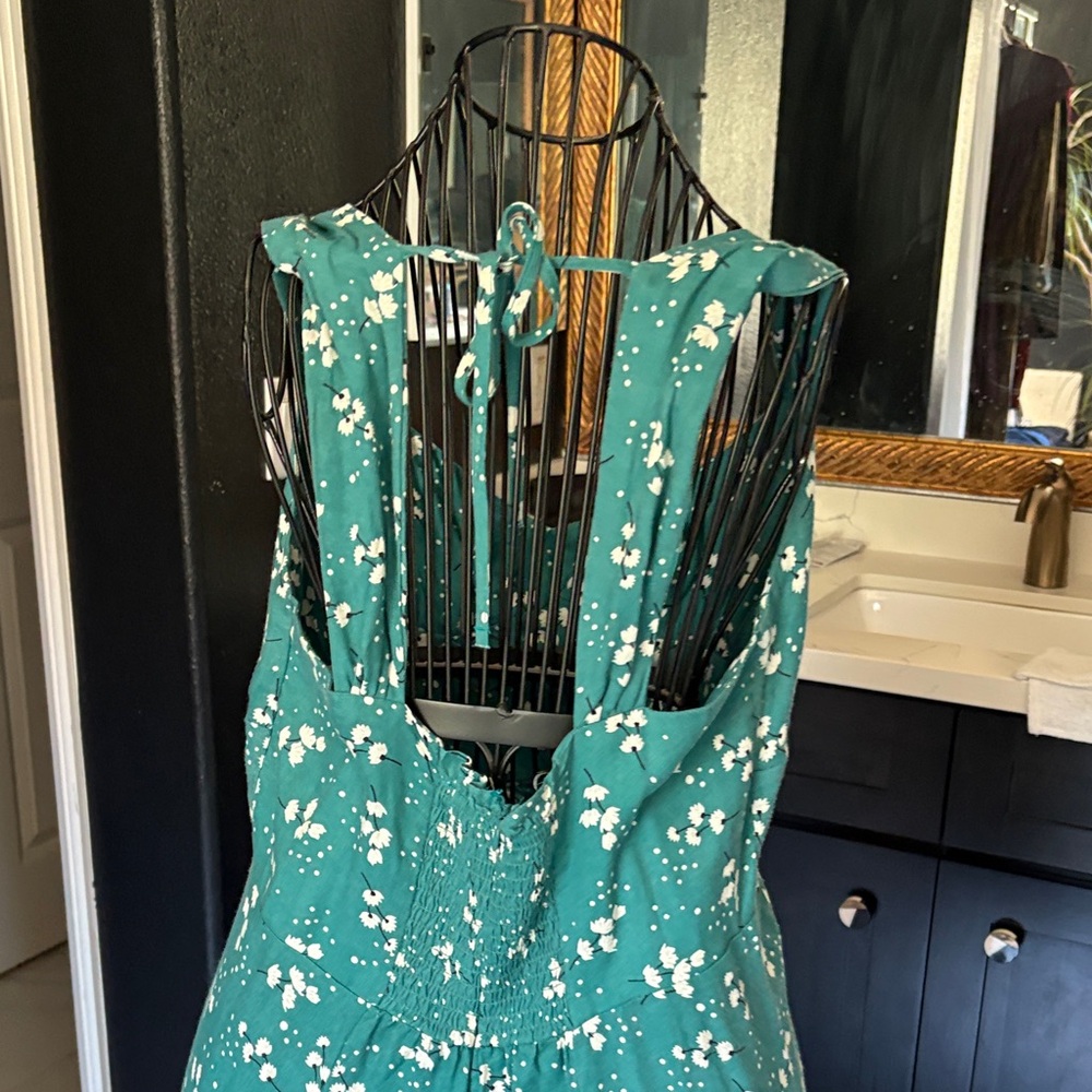 Mod Anthro sleeveless floral teal white, Teal Floral Maxi Dress - Picture 5 of 8